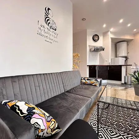 Carreret Chic Et Cocon Proche Centre Apartamento Reims