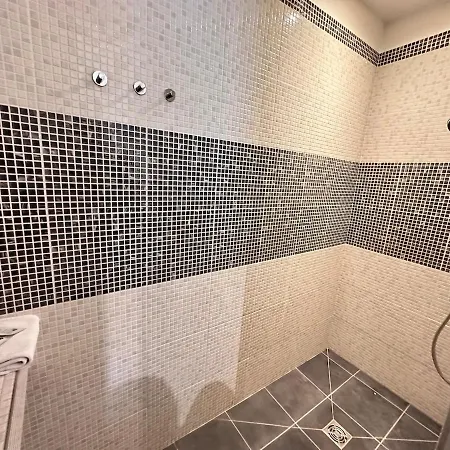 Carreret Chic Et Cocon Proche Centre Apartamento *